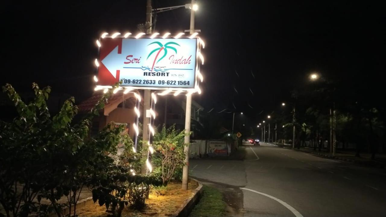 Seri Indah Resort Kuala Terengganu Bagian luar foto